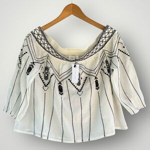 🎉5 for $45🎉 New sugar lips top blouse shirt size S